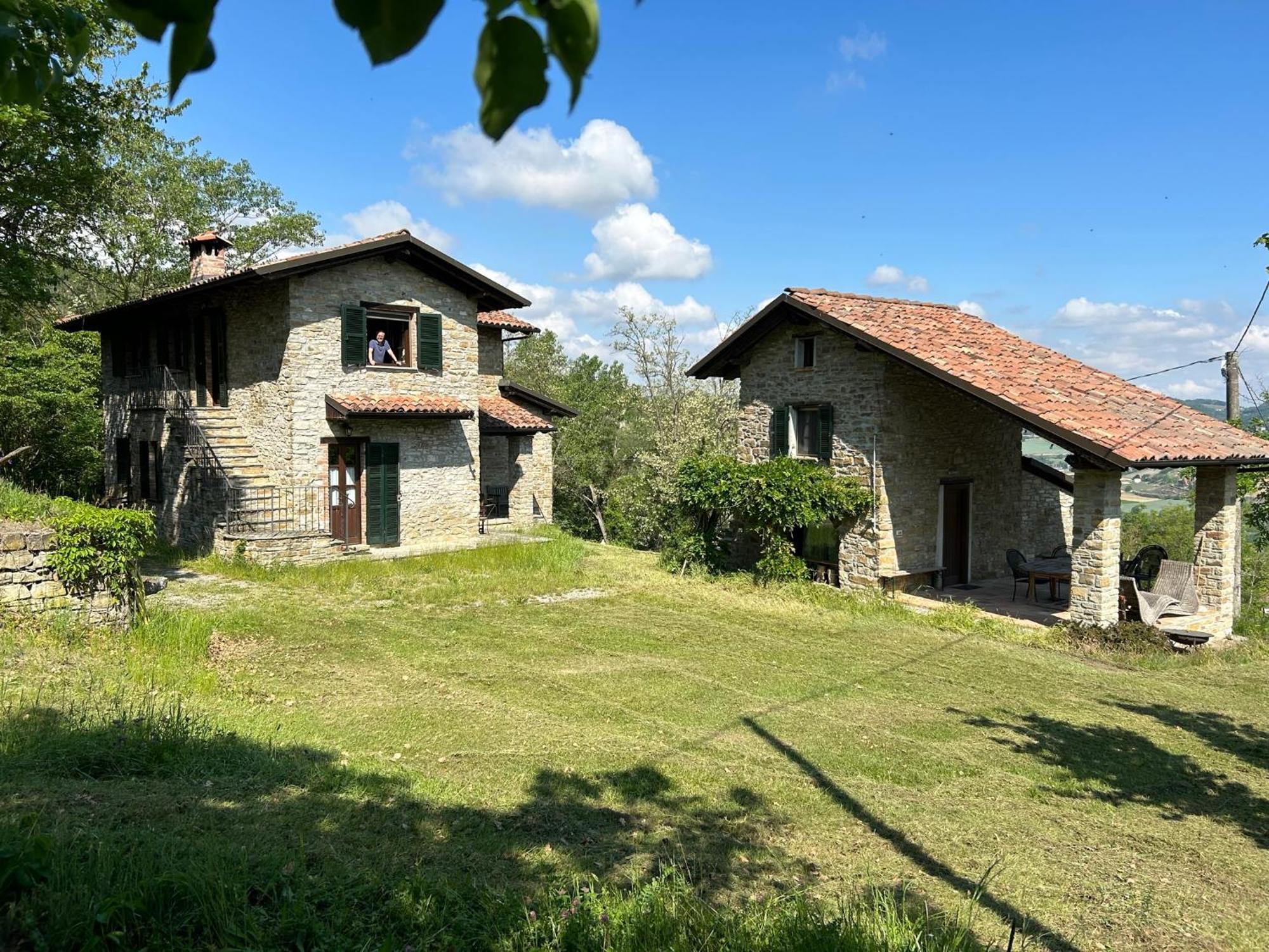 Vakantiehuis met adembenemend uitzicht Monastero Bormida Buitenkant foto